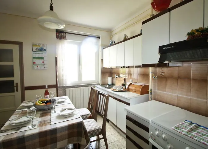 Apartment Persich Pula