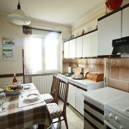 Apartment Persich Pula